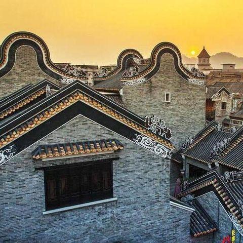 受邀出席